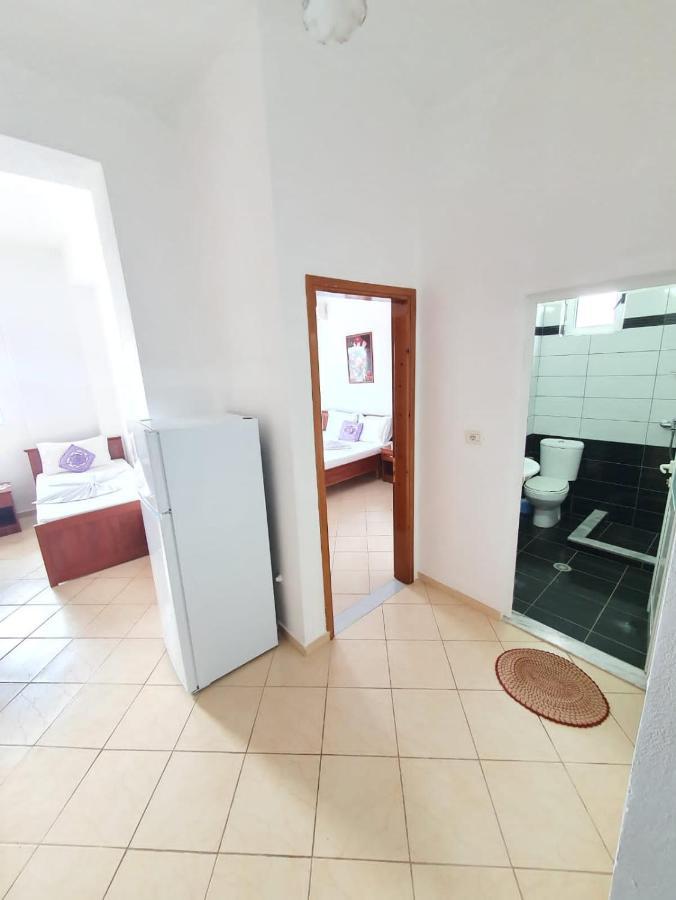 SarandëMaklaアパートメント 部屋 写真